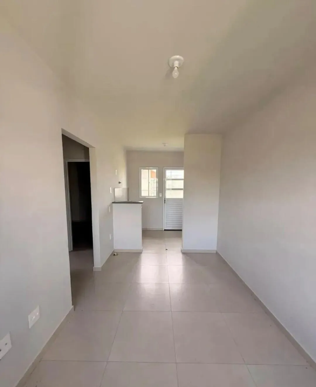 Foto do imóvel Casa 2 Quartos no Condomínio Jatobá Bairro São Francisco em Avenida Fernando Correa da Costa