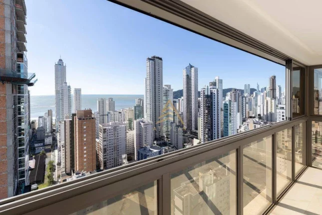 Imagem Apartamento com 4 dormitórios à venda, 167 m² por R$ 3.965.500,00 - Centro - Balneário Camboriú/SC