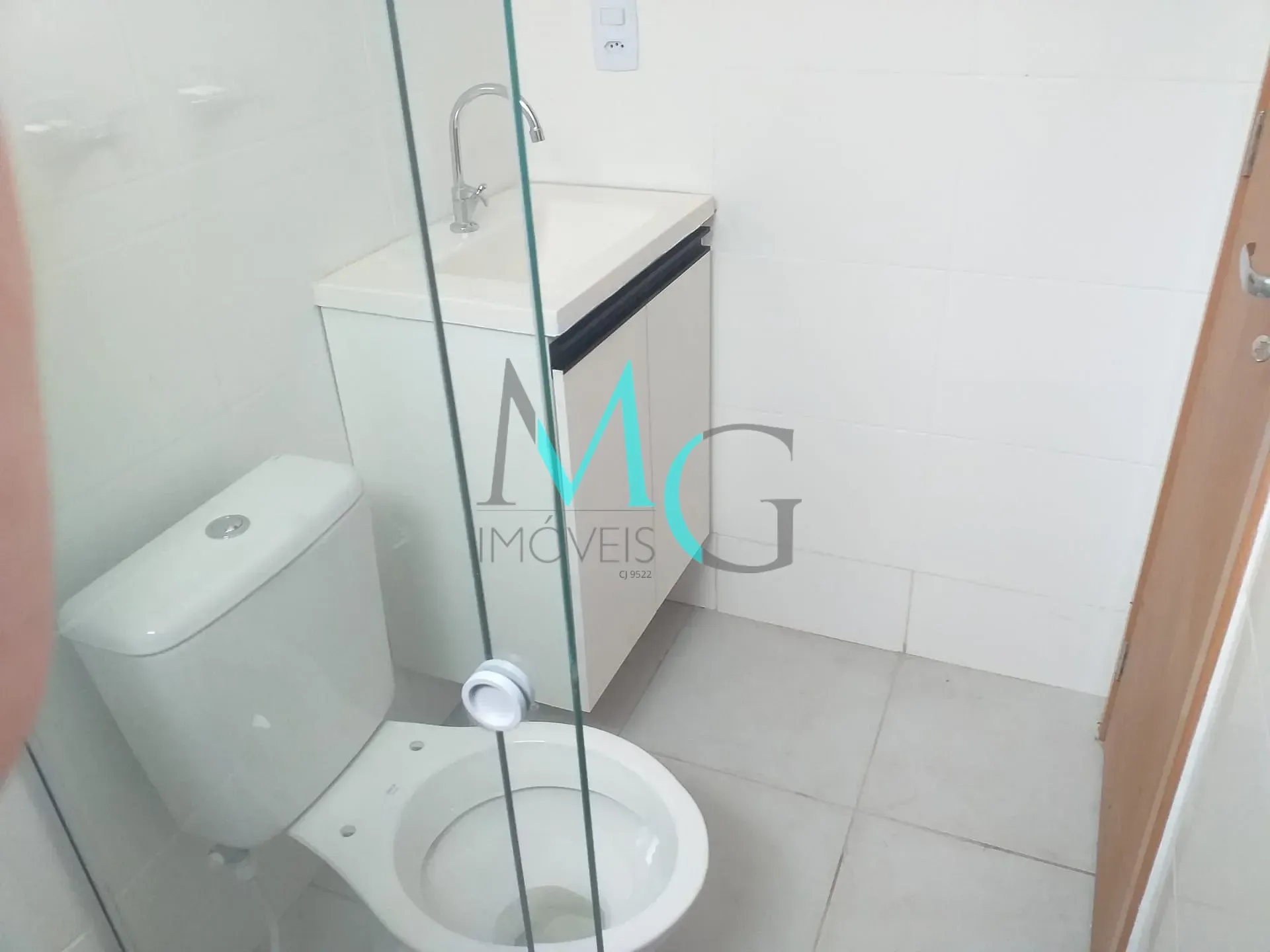 Imagem Apartamento 2 Quartos, 41,19m² por R$ 159.000,00 no Condomínio Cedro Rosa, Inhoaíba, RJ