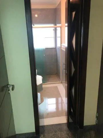 Imagem VENDA SOBRADO CONDOMÍNIO ARUJÁZINHO 5, Excelente imóvel, com A/T 634m² A/C 587m² distribuídos em 04 suítes sendo 01 máster com hidro. CONSULTE-NOS.