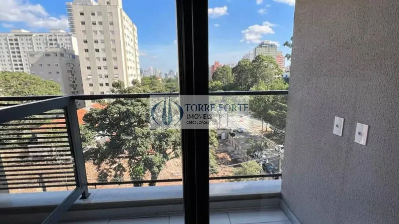 Foto do imóvel Lindo studio com 27m², mobiliado, a 600 metros da estação do metrô Sumaré em Rua Galeno de Almeida