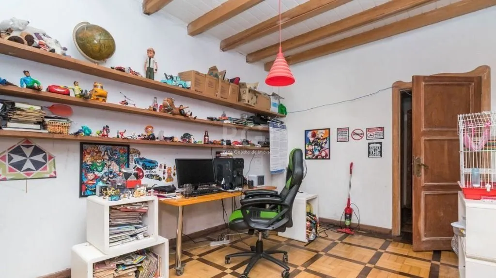 Imagem Casa Para Comprar com 3 quartos e 3 vagas no Rio Branco