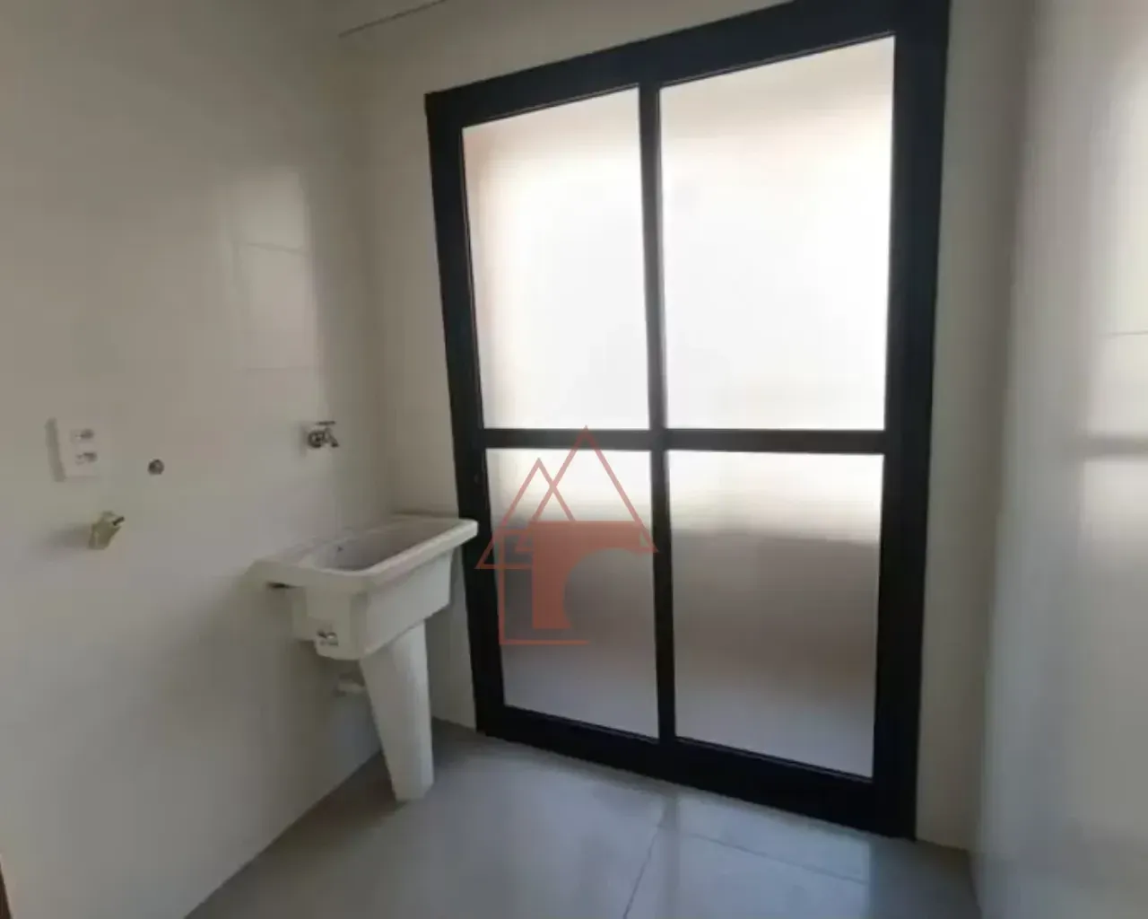 Imagem Apartamento com 2 Quartos à Venda, 78 m² em Guilhermina - Praia Grande
