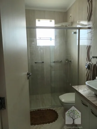 Imagem Casa de alto padrão em Condomínio Fechado