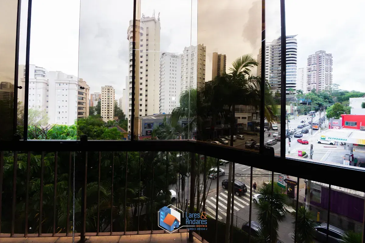 Imagem Apartamento para venda em Vila Andrade com 4 quartos, sendo 3 suítes, 172m²