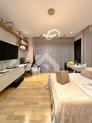 Imagem Casa de Condomínio em Alphaville - Santana de Parnaíba, SP
