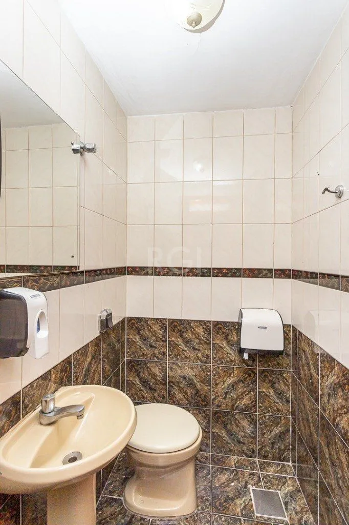 Imagem Casa para Venda - 272m², 3 dormitórios, 2 vagas - Santa Cecília