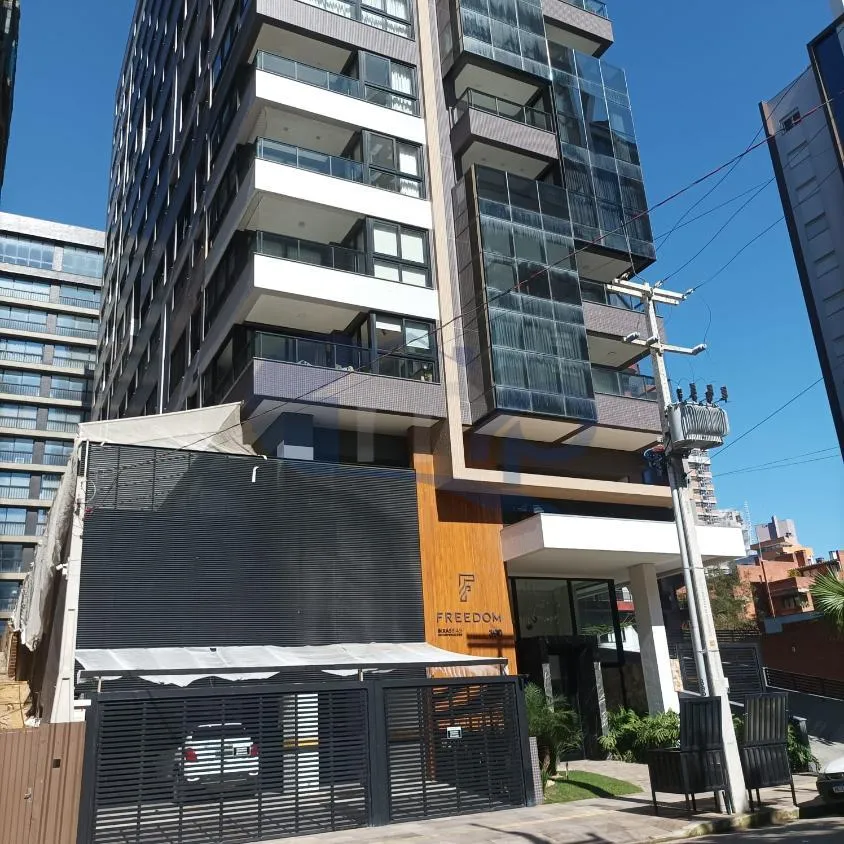 Imagem Apartamento de 117m² com 3 dormitorios, vista para o mar e 2 vagas em Torres