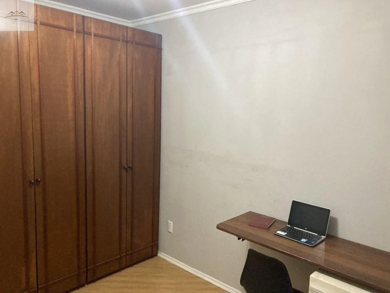 Imagem Apartamento à venda no Pq. São Vicente em Mauá 2 dorm. 1 vg 62m² com sacada