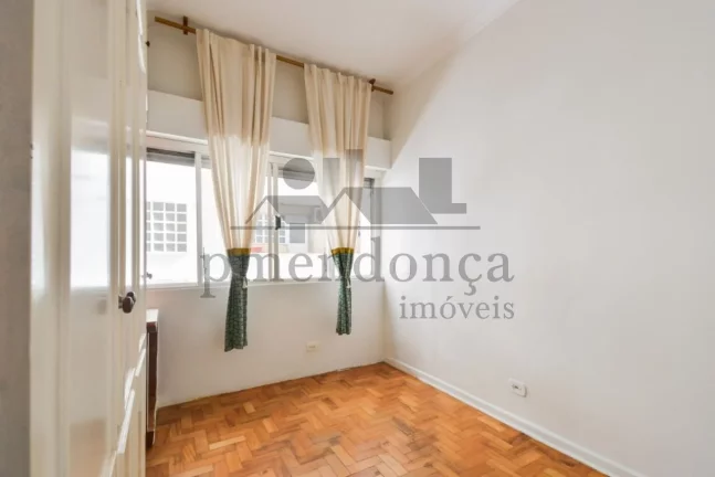 Imagem Ótimo apartamento na Rua Alagoas com 2 quartos e 1 vaga, 126m²