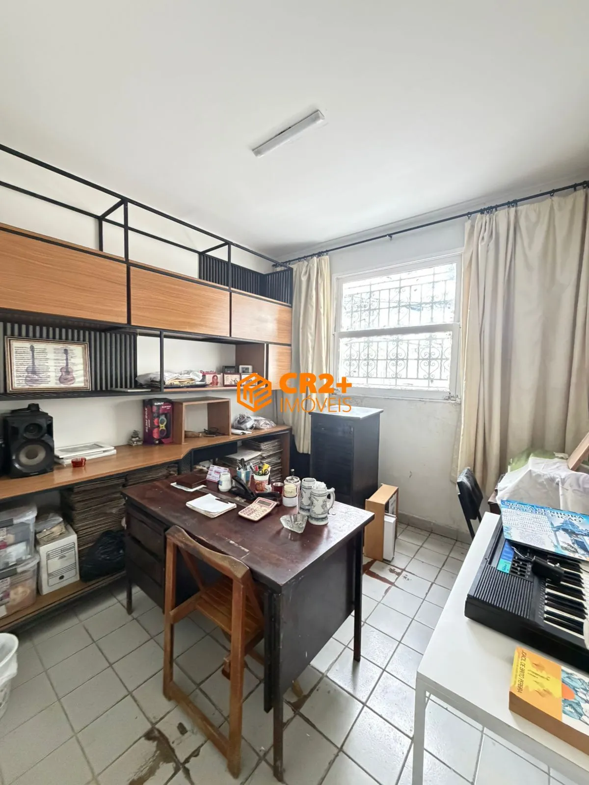 Imagem CASA À VENDA NO HIPÓDROMO - ESPAÇO, CONFORTO E ÓTIMA LOCALIZAÇÃO- 360m²