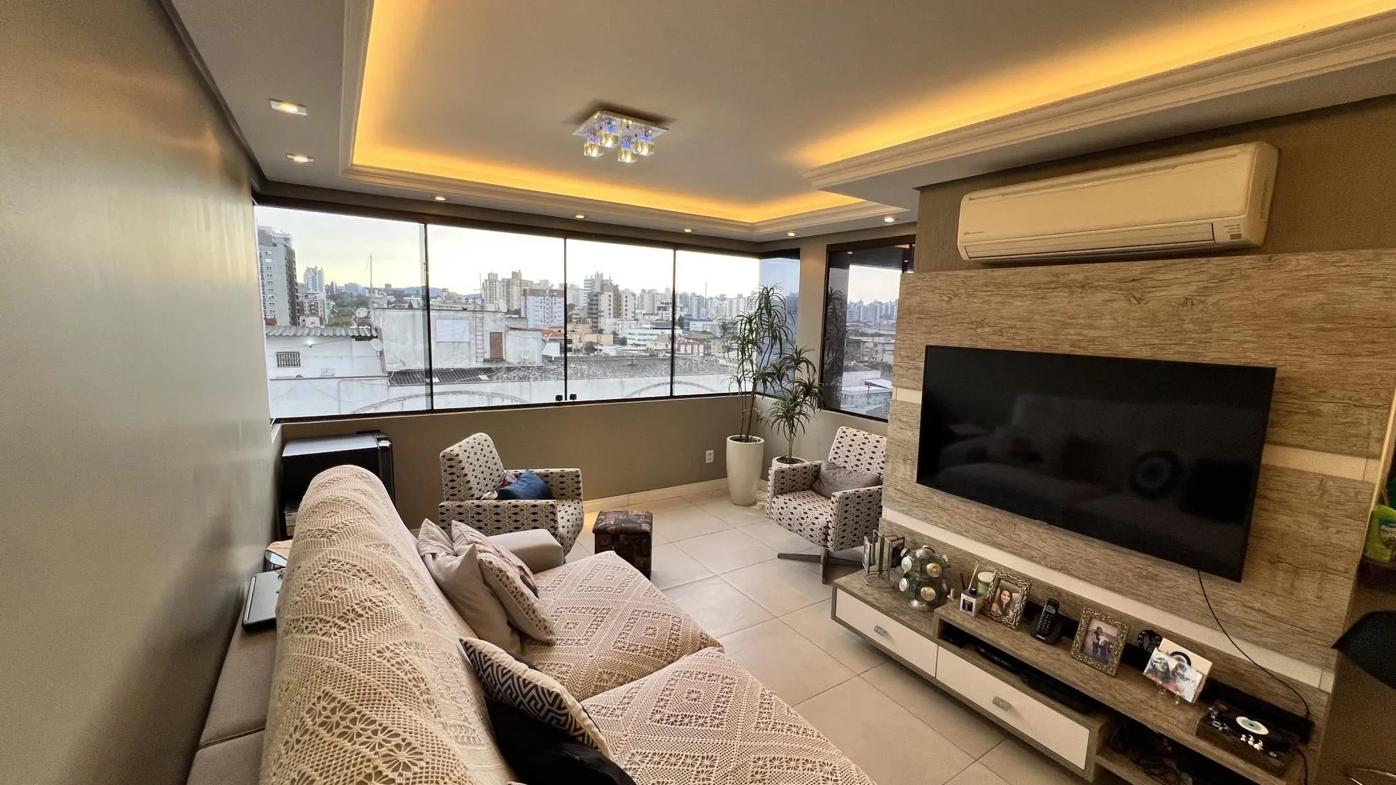 Imagem Apartamento 3 Dormitórios com Vista Privilegiada - Conforto e Praticidade!