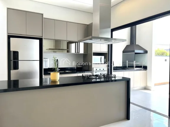 Imagem **Casa à Venda no Residencial Mont Alcino, Estrada da Roncaglia, Valinhos/SP**

Casa Mobiliada e de...