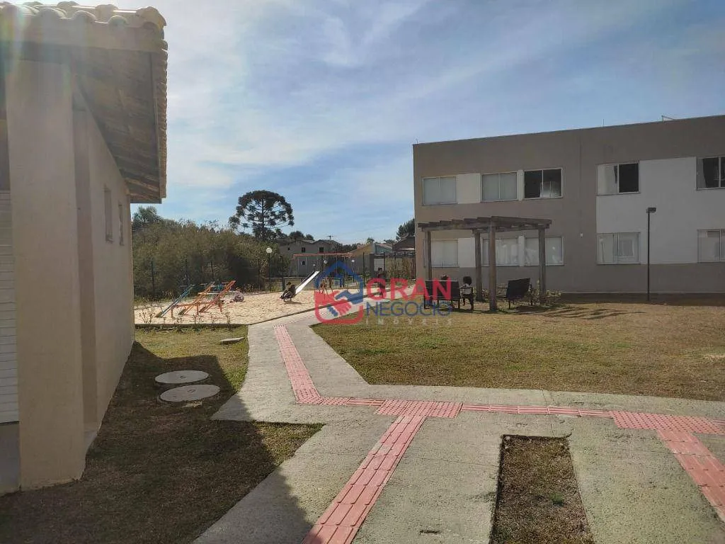 Imagem Apartamento com 2 dormitórios à venda - Jardim Itaqui - Campo Largo/PR