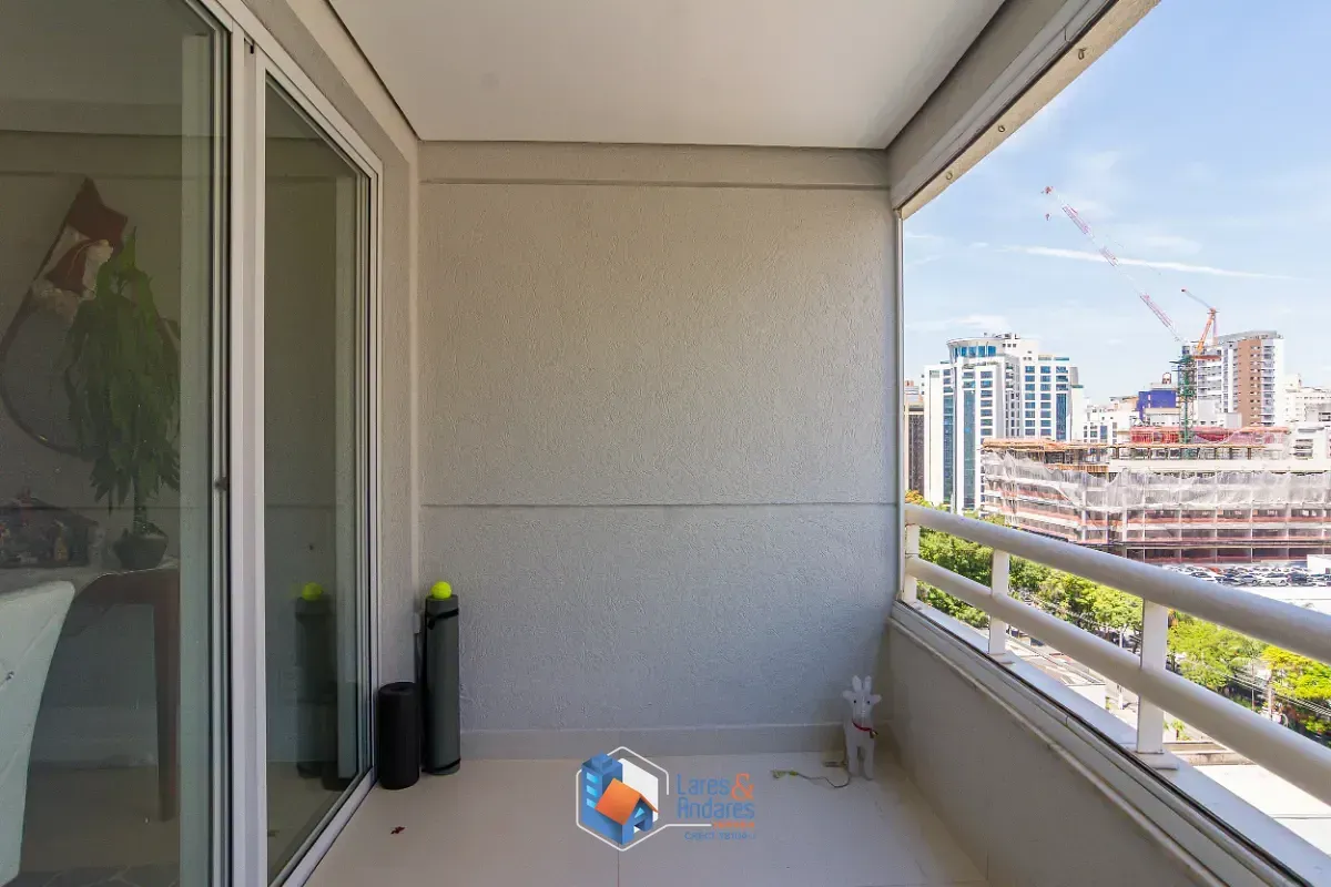Imagem Apartamento para venda em Moema com 3 quartos, sendo 1 suíte, 104m²