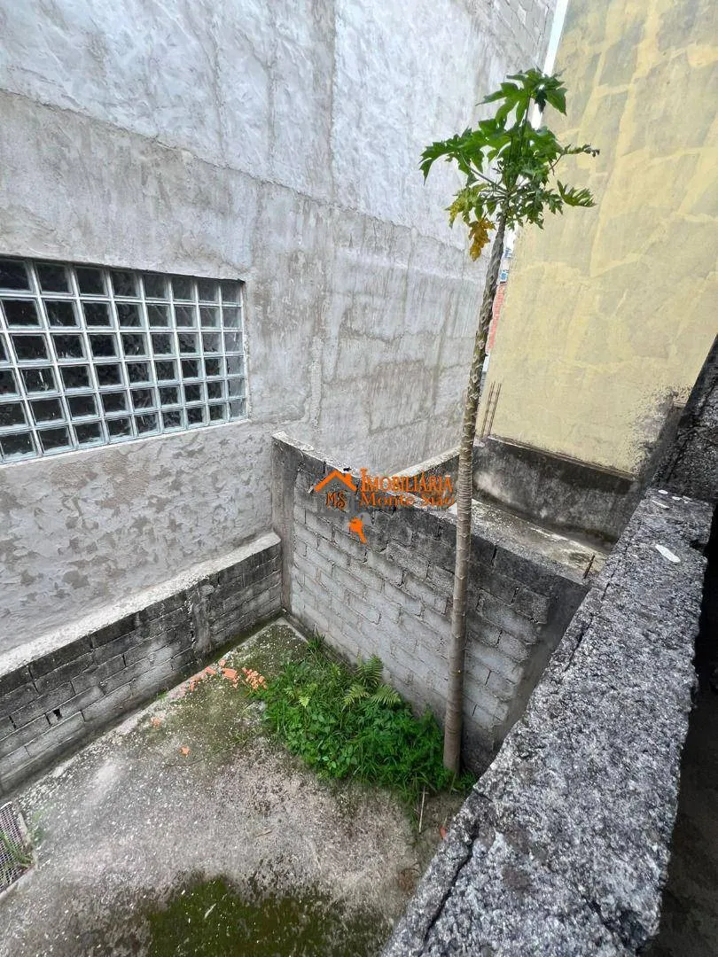 Imagem Casa com 4 dormitórios à venda, 400 m² por R$ 660.000,00 - Cidade Soberana - Guarulhos/SP