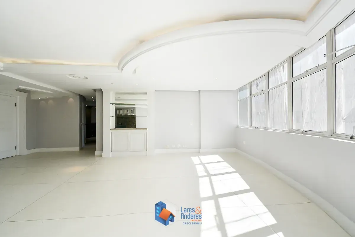 Imagem Apartamento para venda em Jardim Paulistano com 3 quartos, sendo 1 suíte, 178m²