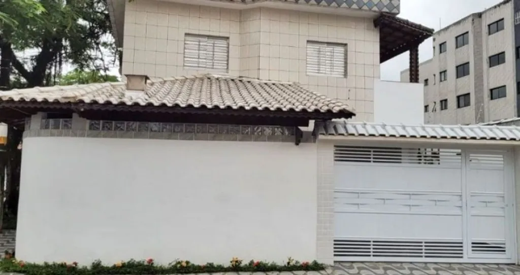 Foto do imóvel CASA COM 130,00 m² - AVIAÇÃO - PRAIA GRANDE SP em RUA JOÃO RAMALHO, 51 - AVIAÇÃO, PRAIA GRANDE - SP