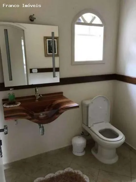 Imagem Casa para Venda em Ribeirão Pires, Suissa, 6 dormitórios, 5 suítes, 6 banheiros, 6 vagas