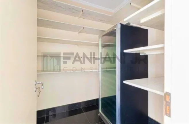 Imagem Luxuoso apartamento para locação no Jardim Europa, São Paulo-SP: 3 quartos, 3 suítes, 3 salas, 5 banheiros, 3 vagas, 456m².