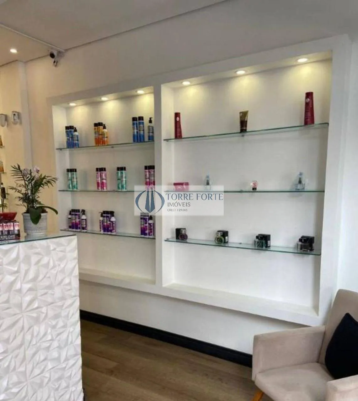Imagem Excelente localização, prédio comercial próximo ao Shopping Metrô Tatuapé