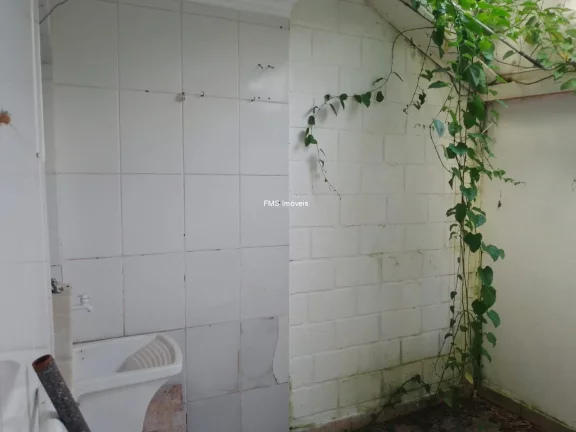Imagem Casa em Condomínio à Venda em Cotia-SP, Bairro Maranhão: 2 Quartos, 3 Salas, 2 Banheiros, 1 Vaga de Garagem - 68,00 m²