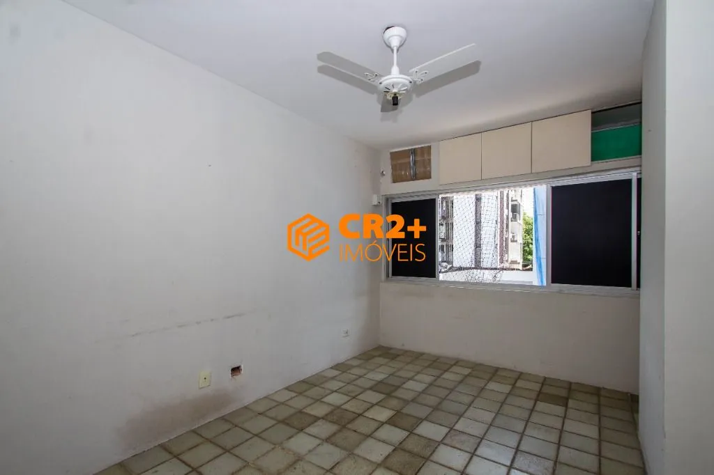 Imagem Apartamento Boa Viagem - 4 quartos -1 suite - Varanda- 2 Garagens