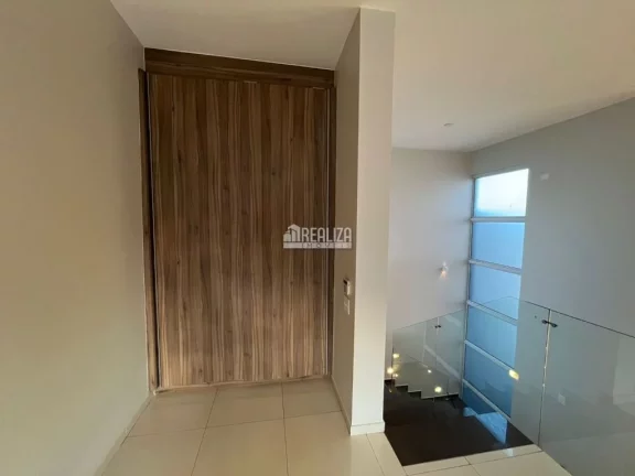 Imagem Casa com 3 suítes à Venda no Jardim do Lago, Uberaba