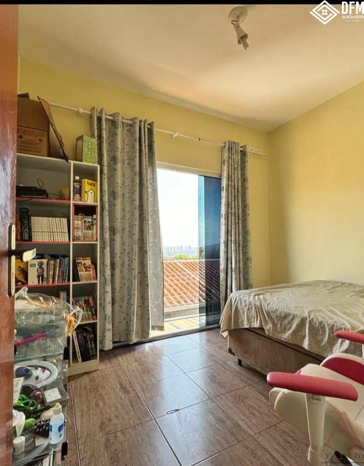 Imagem Sobrado com 3 Dormitorio(s) localizado(a) no bairro Vila Suissa em Mogi das Cruzes / Mato Grosso do Sul Ref.:462