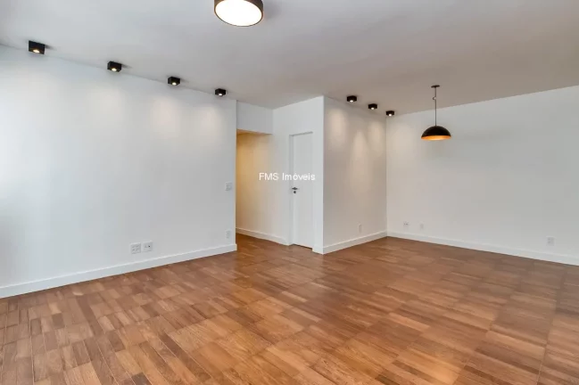 Imagem Apartamento à venda em São Paulo-SP, 2 quartos, 2 suítes, 1 sala, 3 banheiros, 2 vagas, 100m² no Cerqueira César.