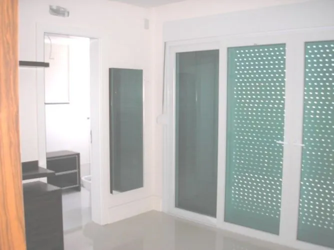 Imagem Casa para Venda - 462m², 6 dormitórios, sendo 6 suites, 3 vagas - Atlântida
