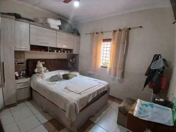 Imagem EXCELENTE OPORTUNIDADE!!! CASA NO MARACANÃ 3 DORMITÓRIOS 5 VAGAS!!!