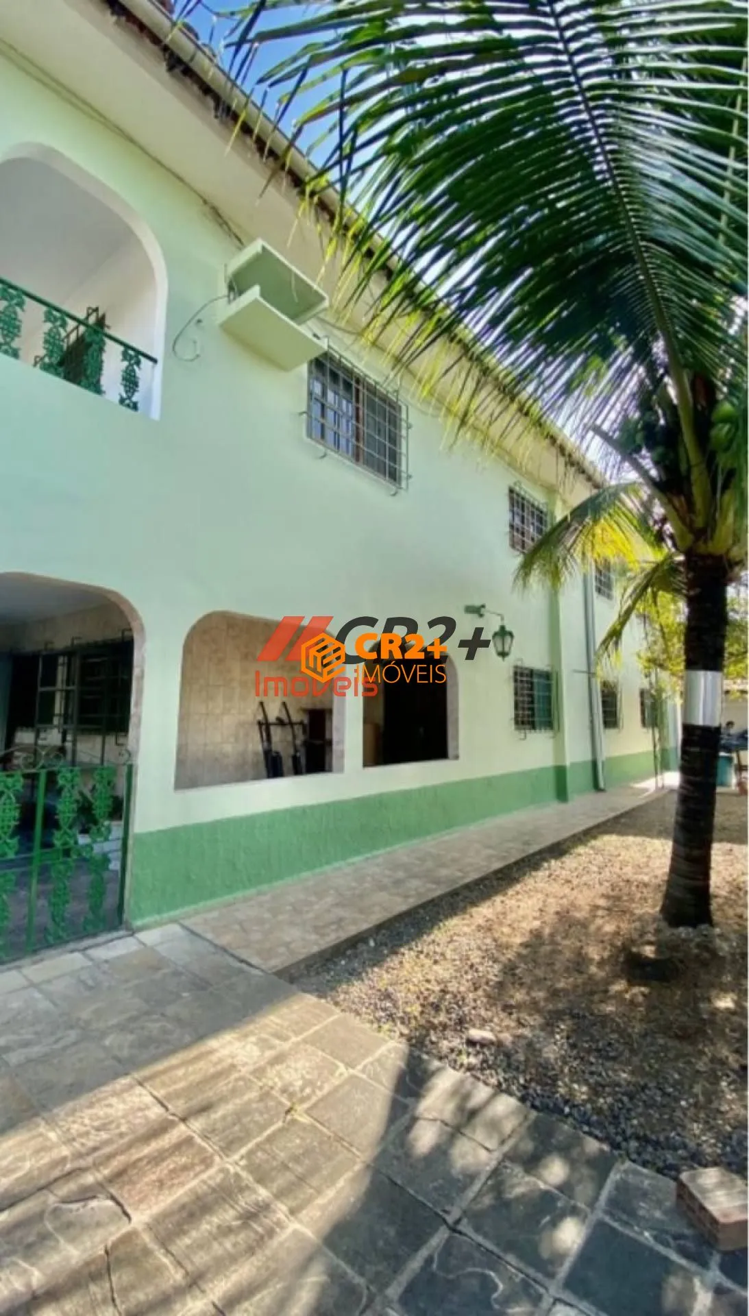 Imagem Casa à Venda com 4 Quartos, 2 Suítes em Piedade com 480 M².