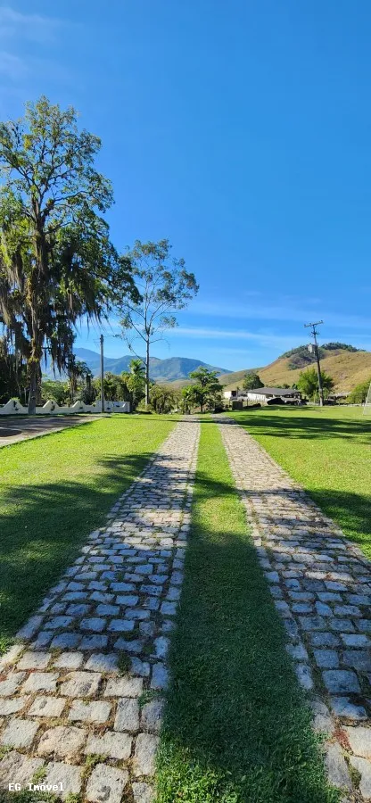 Imagem Fazenda para Venda em Rio Bonito, Centro