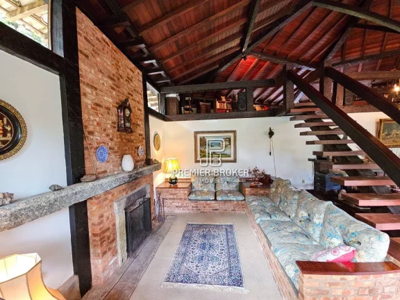 Imagem Casa à venda, 273 m² por R$ 1.950.000,00 - Fazenda Boa Fé - Teresópolis/RJ