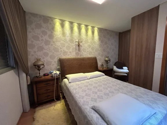 Imagem Apartamento à venda com 200m², 4 quartos e 3 vagas.
