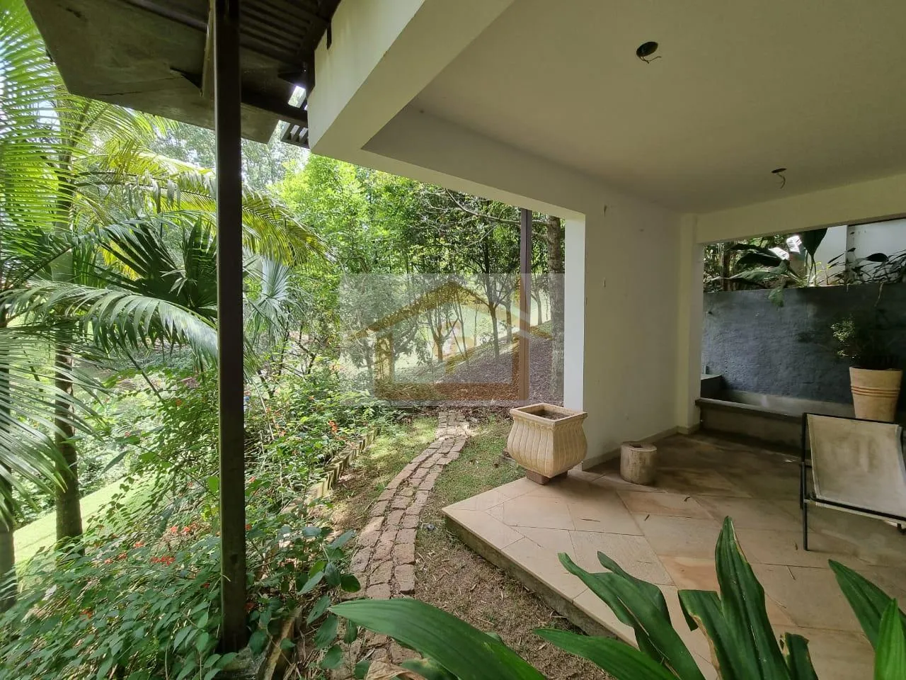 Imagem Conforto, segurança e natureza!!! Casa com 3 suítes , 4 vagas - *Granja Viana