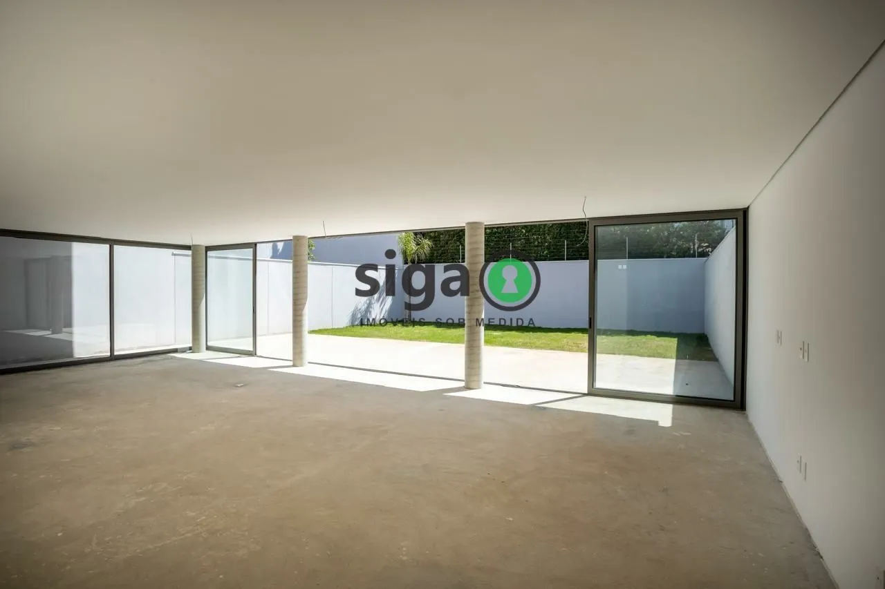 Imagem Casa em Condomínio para venda no Jardim Europa 04 suítes, São Paulo - SP