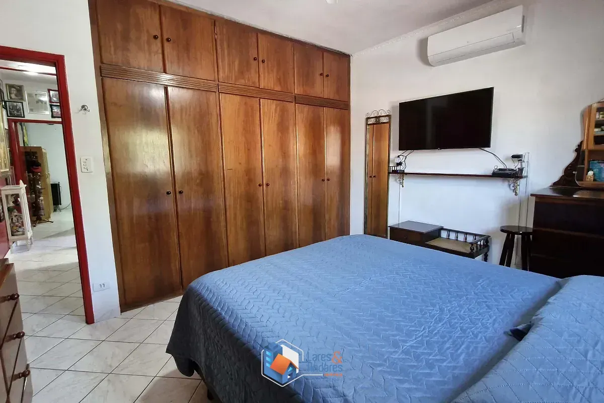 Imagem Sobrado para venda em Bortolândia com 3 quartos, 206m²