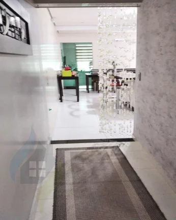Imagem Sobrado de 3 dorms, 3 banheiros e 2 vagas, com 175m², em Vila Florida, São Bernardo do Campo