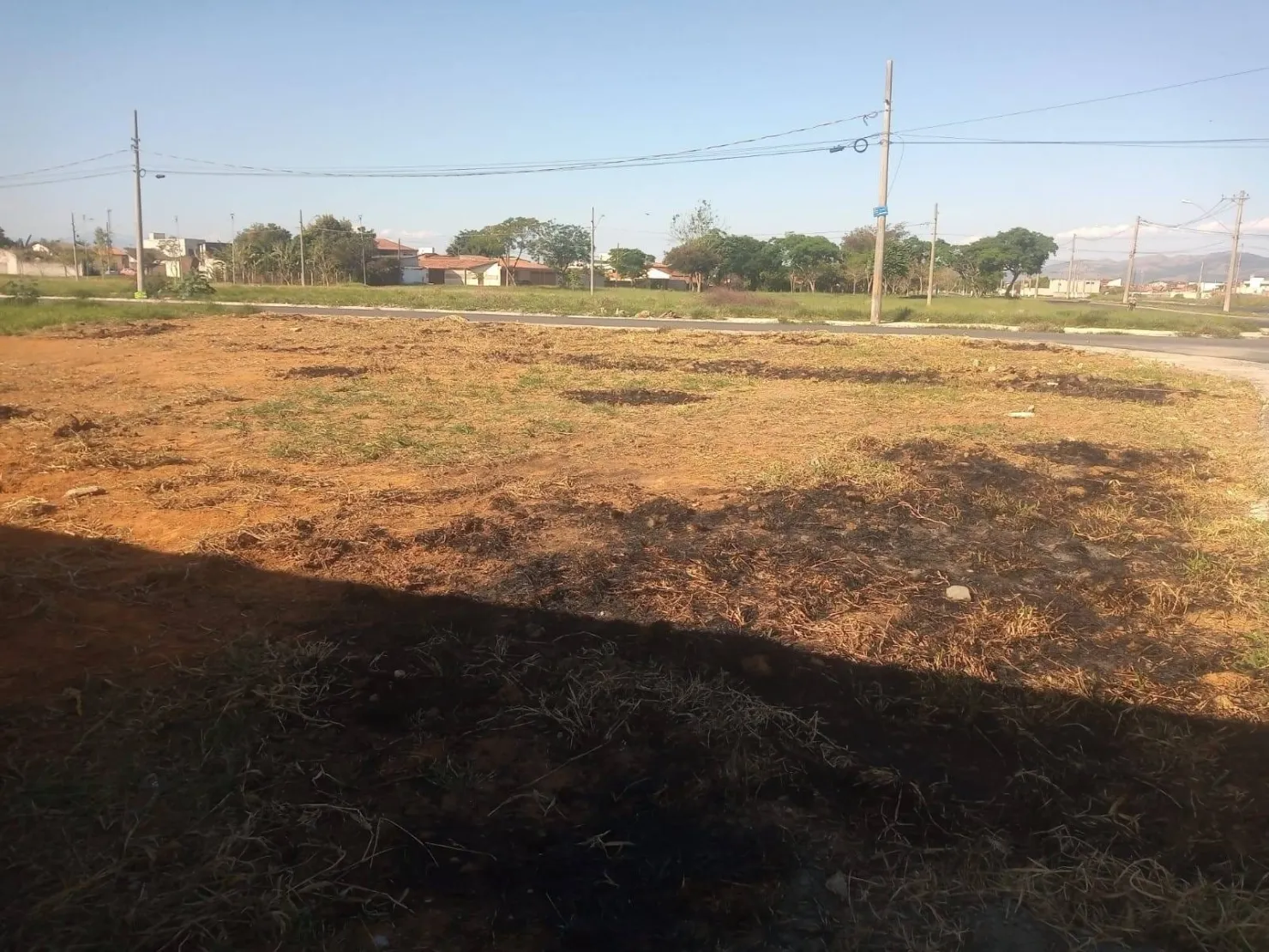 Imagem Terreno à venda, Residencial e Comercial Portal dos Eucaliptos, Pindamonhangaba, SP