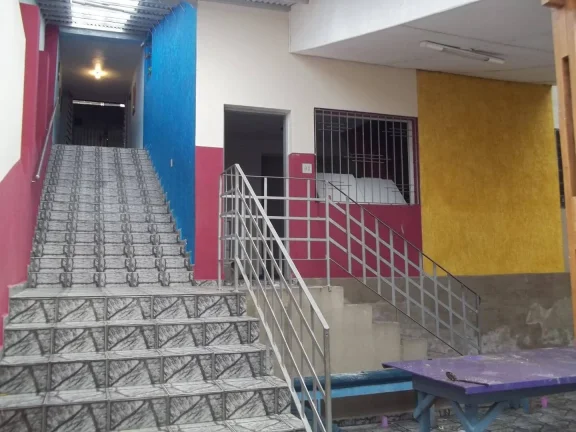 Imagem Galpão Comercial Terreno de 10 x 13 e casa de 2 Dormitorios Estuda Permuta