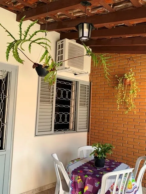 Imagem Casa à venda 3 Quartos, 1 Suite, 4 Vagas, 250M², Residencial e Comercial Cidade Morumbi, Pindamonhangaba - SP