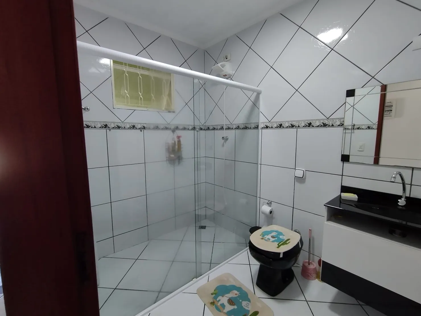 Imagem Casa à venda 3 Quartos, 1 Suite, 8 Vagas, 225M², Jardim América, Taubaté - SP