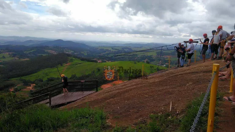 Imagem Chácara com 4 dormitórios à venda, 18393 m² por R$ 800.000,00 - Pedra Bela - Pedra Bela/SP