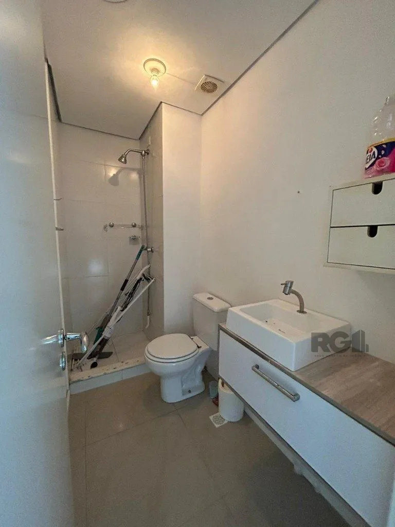 Imagem 3 quartos (1 suíte), churrasqueira, sacada e 1 vaga. Infra completa.
