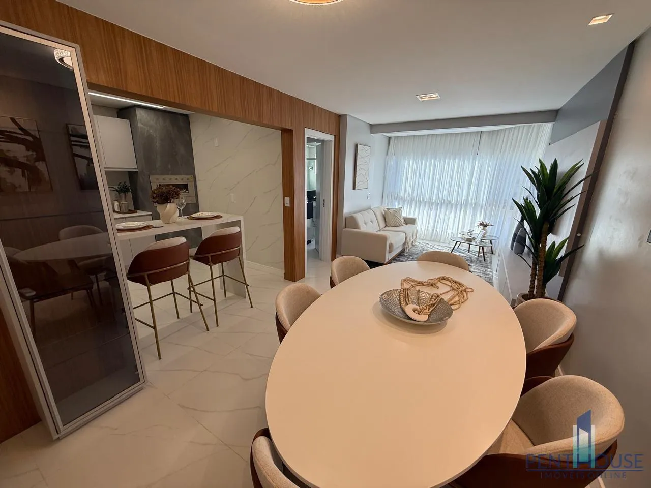 Imagem Apartamento Zona Central para Venda em Balneário Camboriú, CENTRO, 3 dormitórios, 1 suíte, 2 banheiros, 1 vaga
