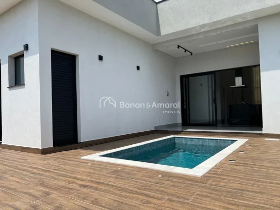 Imagem **Casa à Venda no Residencial Mont Alcino, Estrada da Roncaglia, Valinhos/SP**

Casa Mobiliada e de...