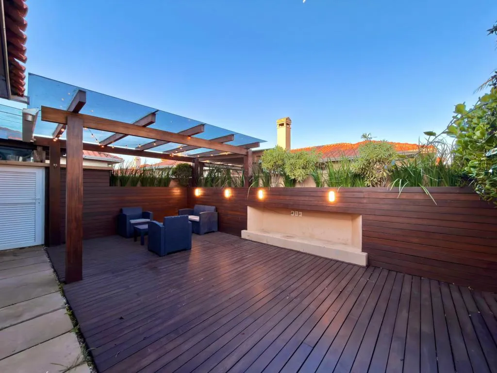 Foto do imóvel: Casa em Condominio 3 Dormitórios - Bairro Noiva do Mar em Rua palmital