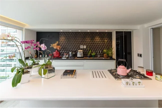 Imagem Apartamento Alto Padrão à Venda Em Moema Pássaros Com 4 Suítes e 4 Vagas
